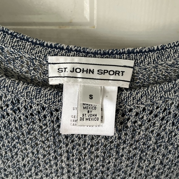 St. John Sports Wool-viscose Netted sleeveless top - Picture 5 of 9